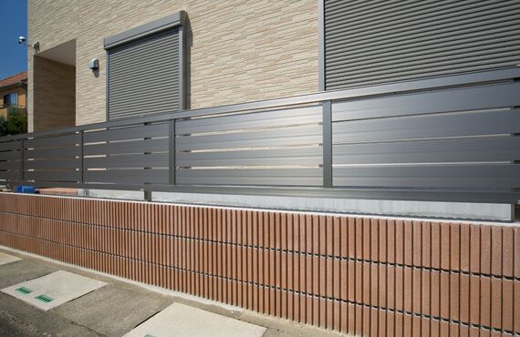 外構工事やリフォームで外観を美しく守る | 千葉での塗装作業を通してお客様の暮らしを支えるニコー建装